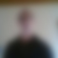 Riese79 (46 Jahre) sucht Gaysex und Blasen in Marpingen